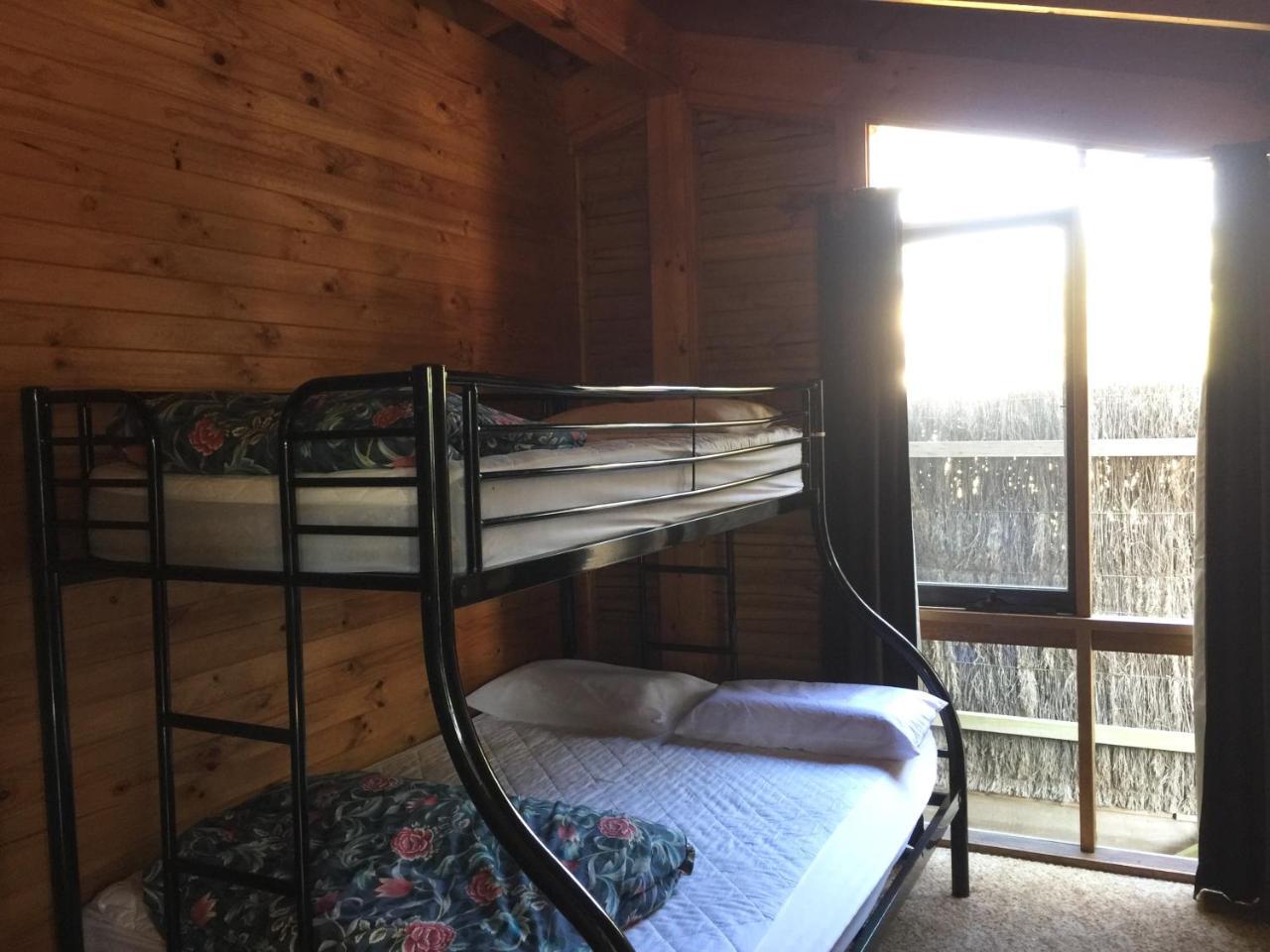 كوينزكليف Bayplay Beach Cottage - Pet Friendly المظهر الخارجي الصورة